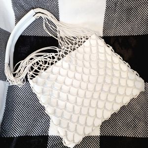 Street Level 2 piece white net shoulder bag